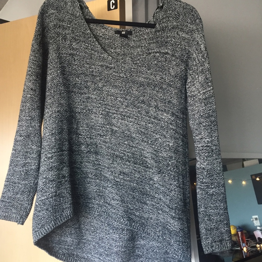 Black and white marble sweater