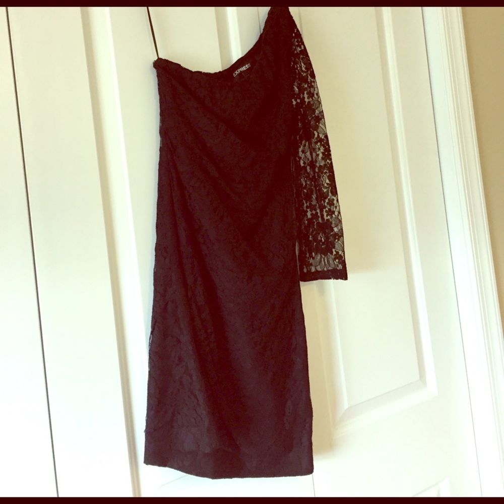 Lace black dress
