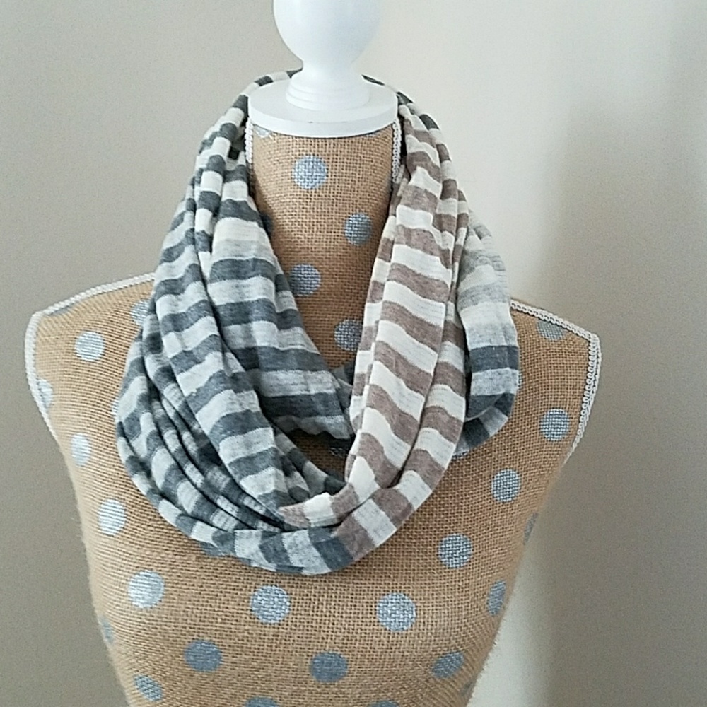 Striped AE scarf