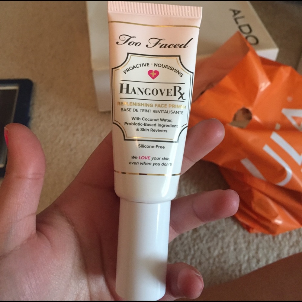 Too Faced Hangoverx face primer