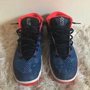 USA Kyrie 1's