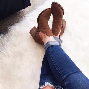 Steve Madden block heel booties