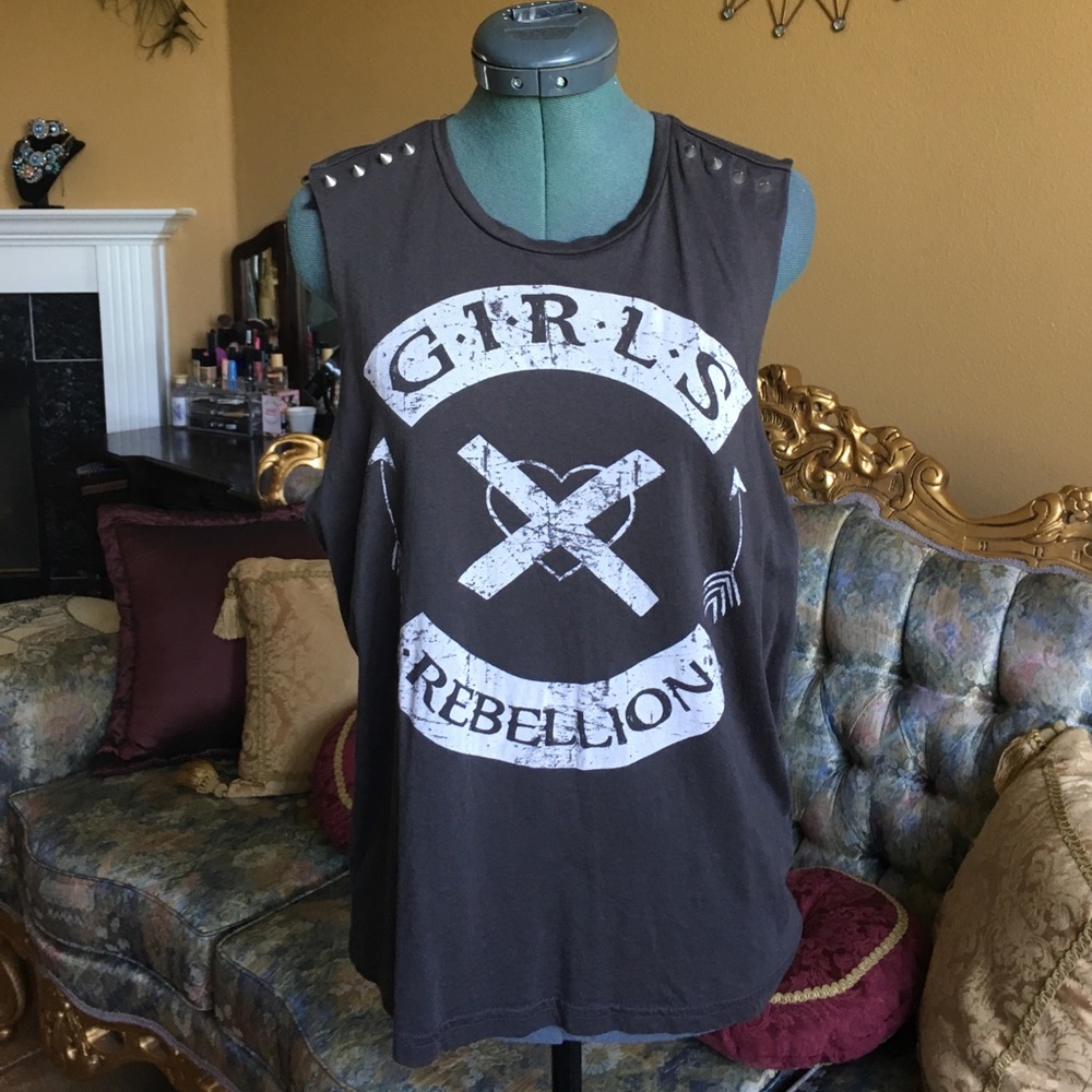 Studded Muscle Shirt