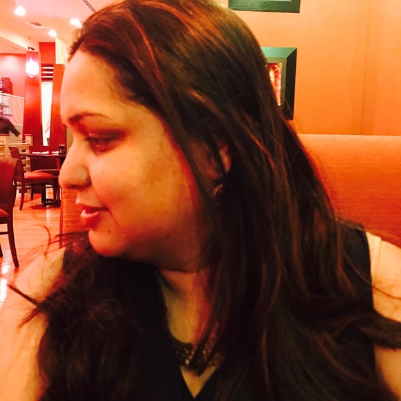 Meet your Posher, Diksha - Picture 1 of 1