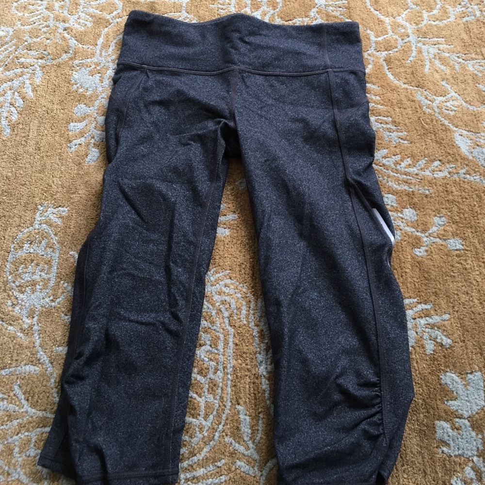Gap Work out capris
