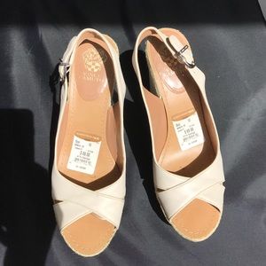 Women's wedge shoe