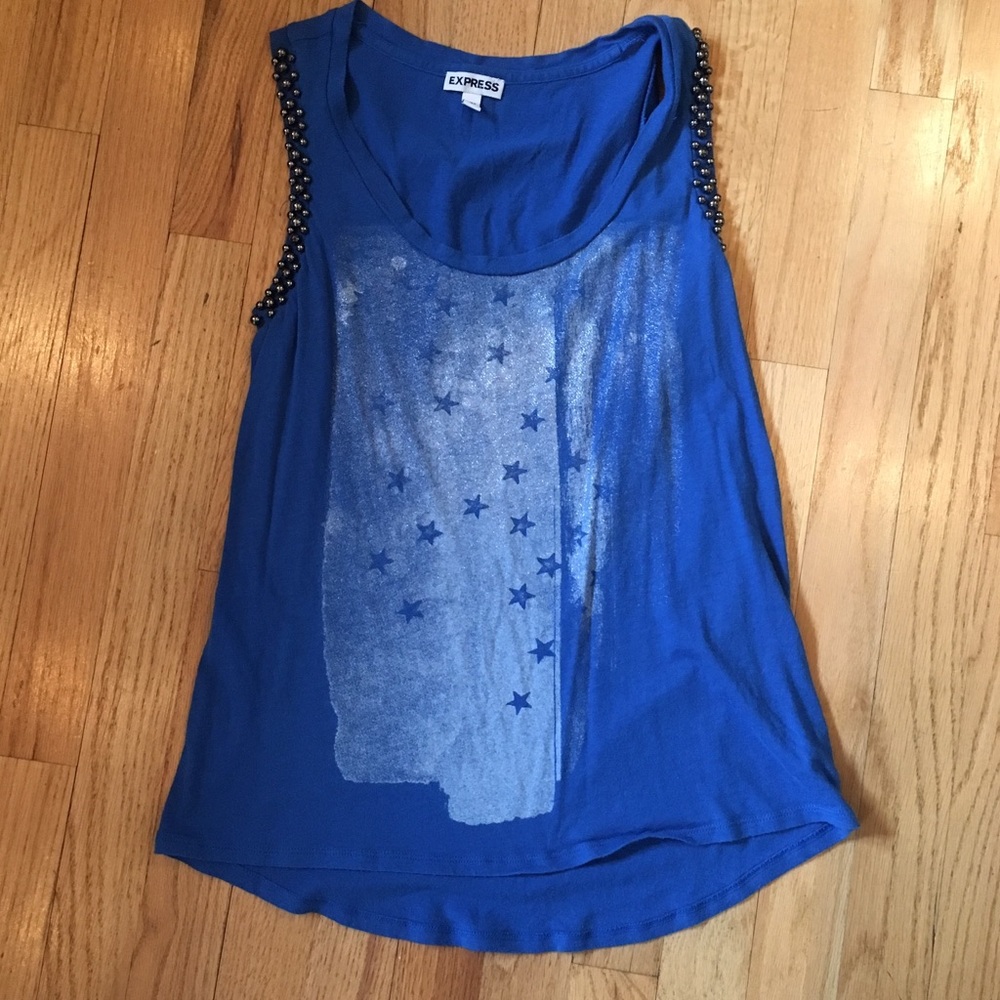 Express Graphic Top