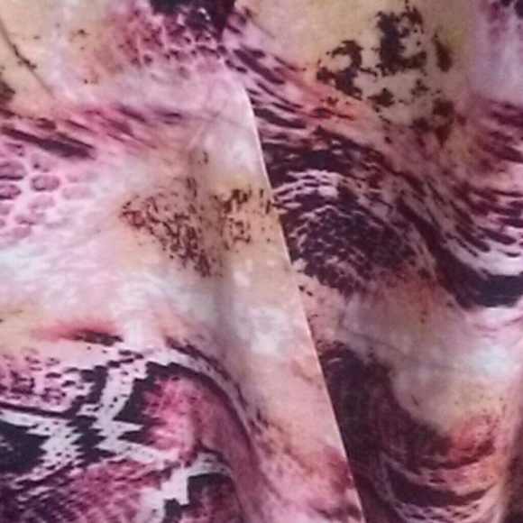 Spring specia! New romper pink black animal prints - Picture 3 of 3