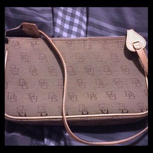 Dooney & Burke shoulder purse