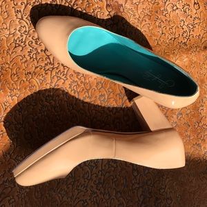 Women's heels