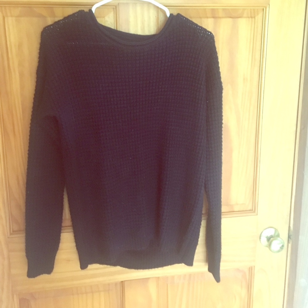 Forever 21 waffle knit sweater with back cutouts