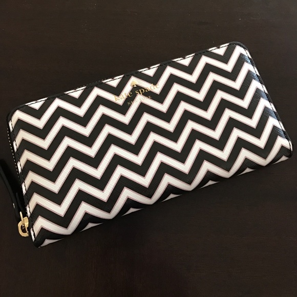Kate Spade Lacey wallet - Picture 1 of 4