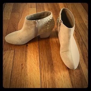 Forever 21 Tan Ankle Boots