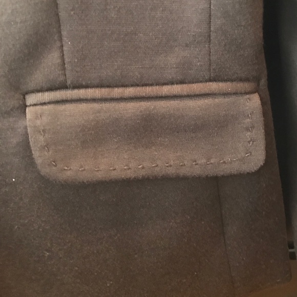 Blazer - Picture 4 of 5