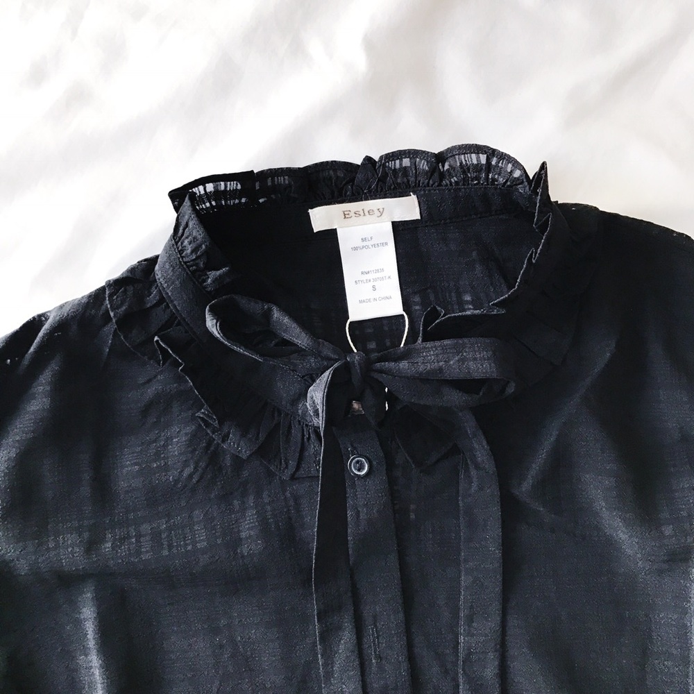 Tie Neck Blouse - Picture 4 of 7