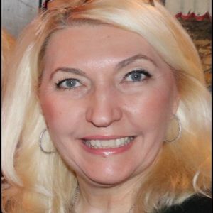 Meet your Posher, Robyn