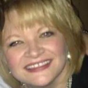 Meet your Posher, Tira