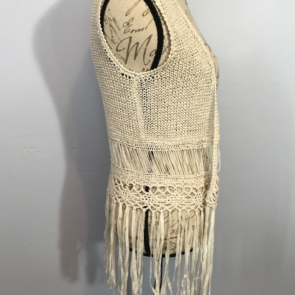S Knit Boho Fringe Vest Cream