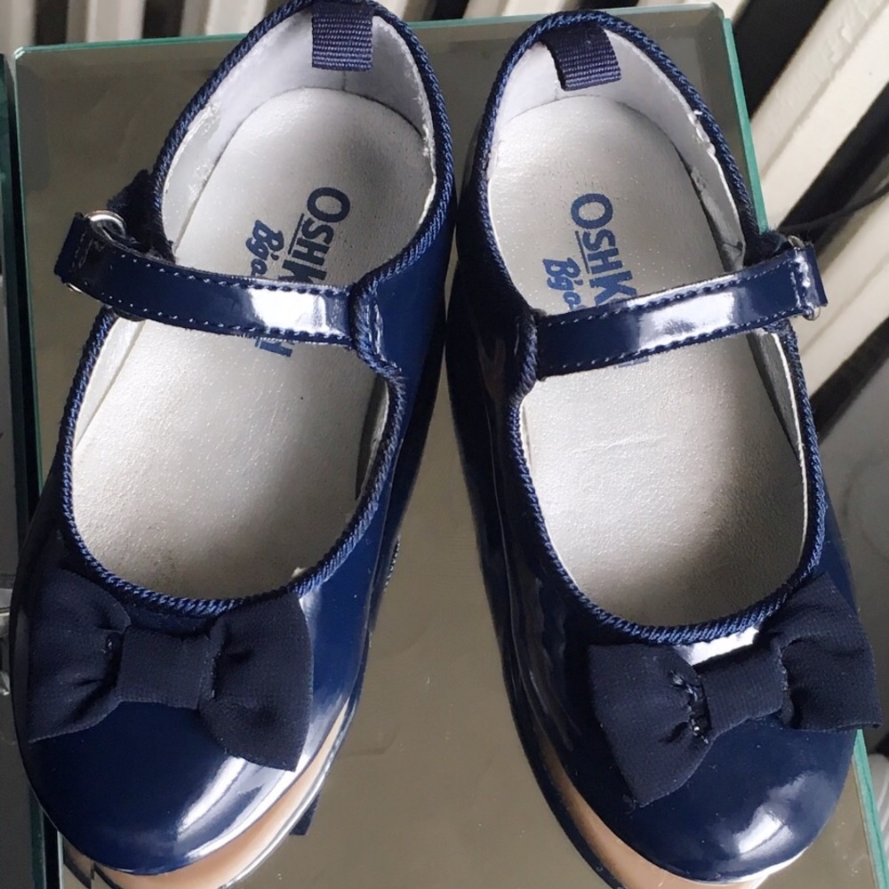 Patent Navy shoe