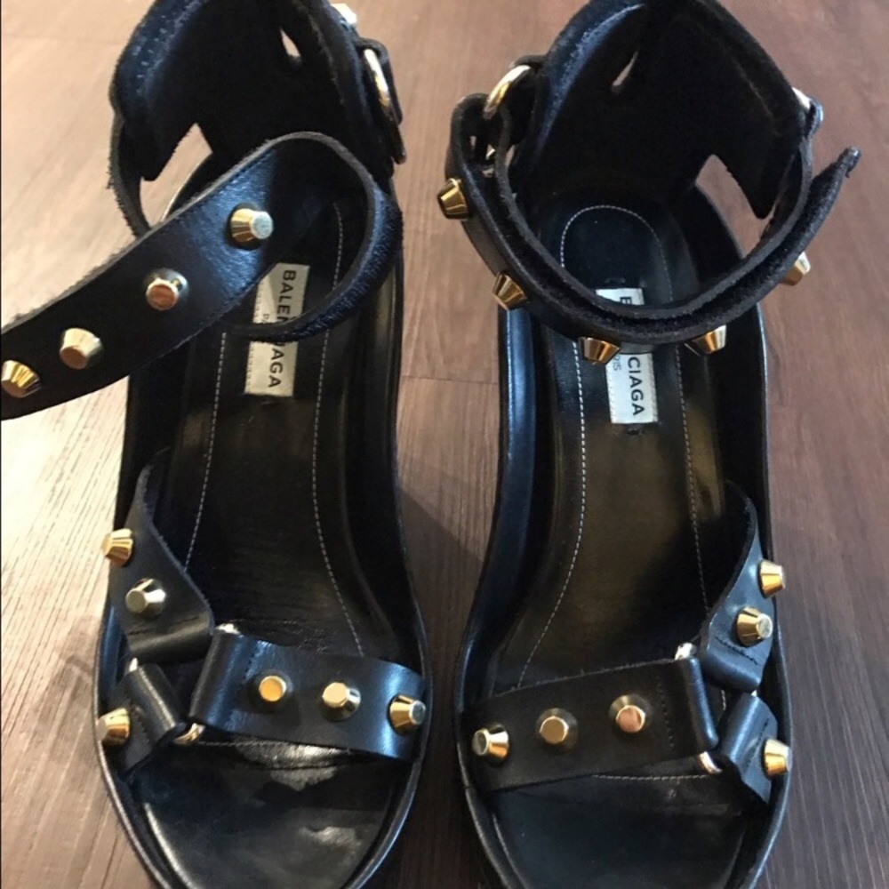LIMITED EDITION BALENCIAGA