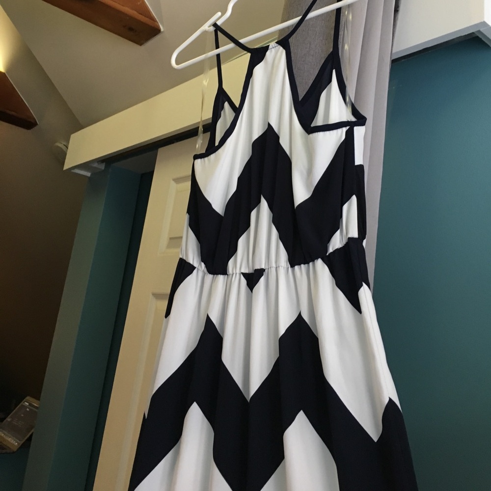 Navy & White Maxi - Picture 3 of 3
