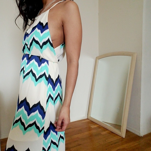 💦2FOR$20💦CREAM CHEVRON PRINT MAXI DRESS - Picture 5 of 6