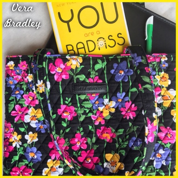 Vera Bradley Handbags - Vera Bradley Tote