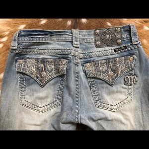 Miss me size 28 cropped