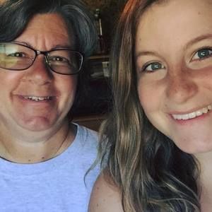 Meet your Posher, Gabby