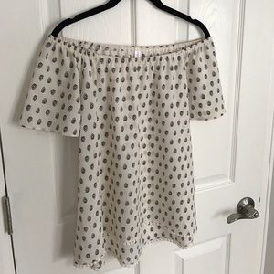 Off the shoulder printed top