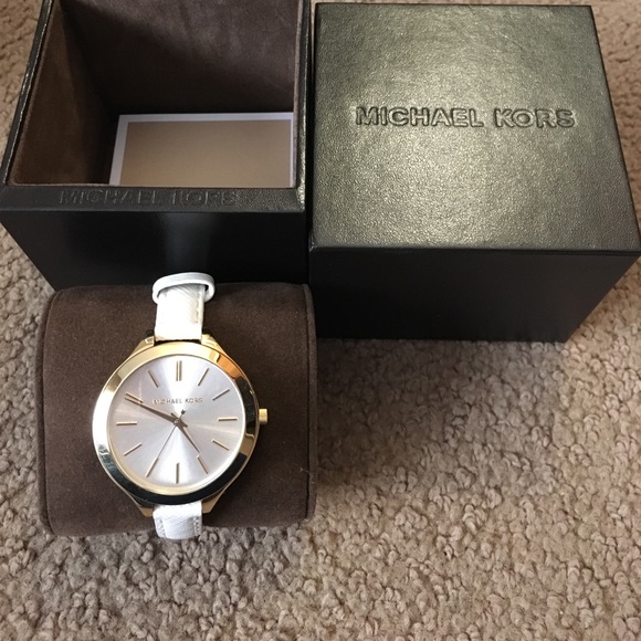 Authentic Michael Kors Slim Runway watch - Picture 1 of 3