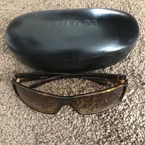 Sunglasses Gucci