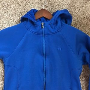 ⚡️FLASH SALE⚡️ $10 & ⬇️ Under armour hoodie.