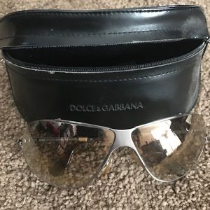 🕶 Dolce Cabbana