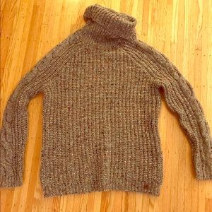 Abercrombie & Fitch Cable Turtleneck XS Oatmeal