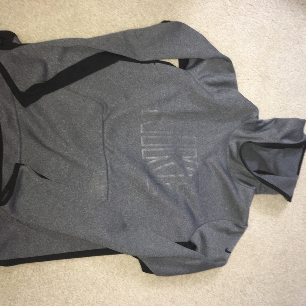 Women's Nike sweatshirt
