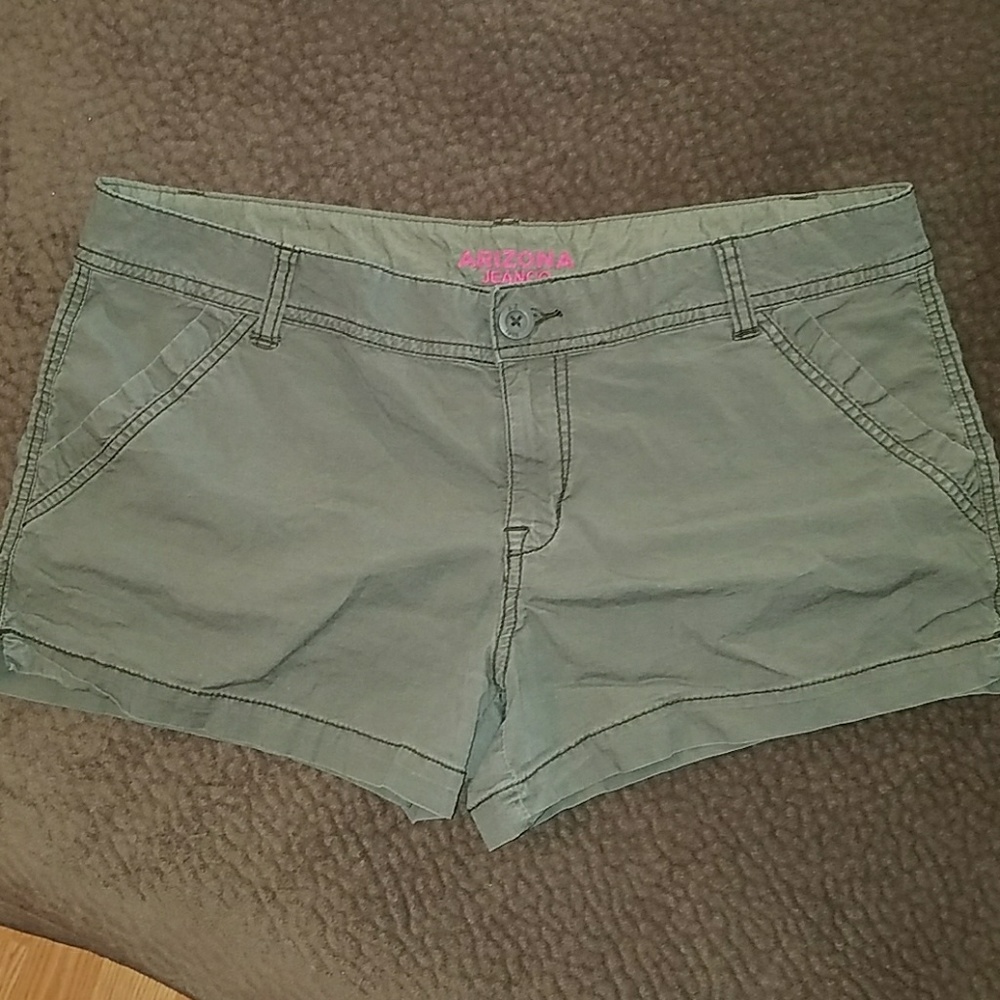 Size 15 Arizona green shorts