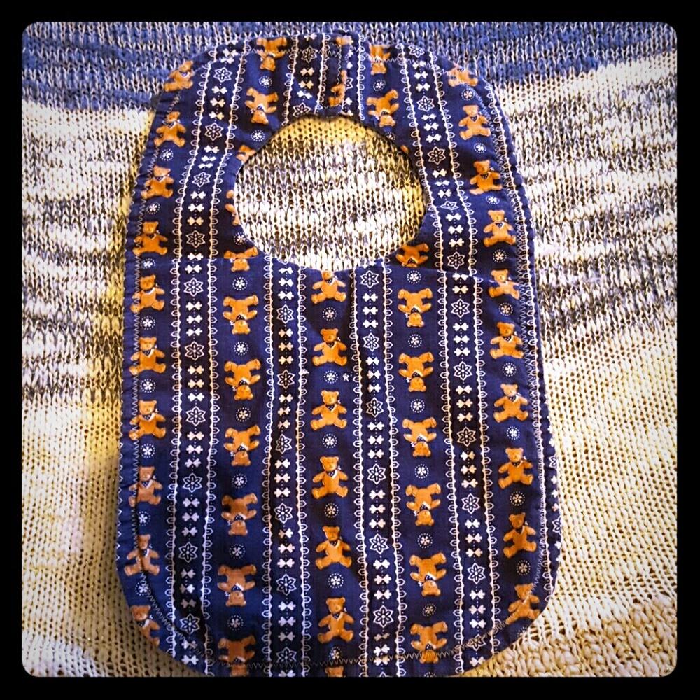 2 bibs. Bundle. - Picture 2 of 4