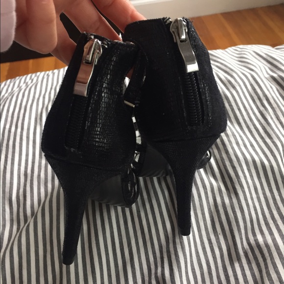 Kelly and Katie strappy heels - Picture 1 of 4