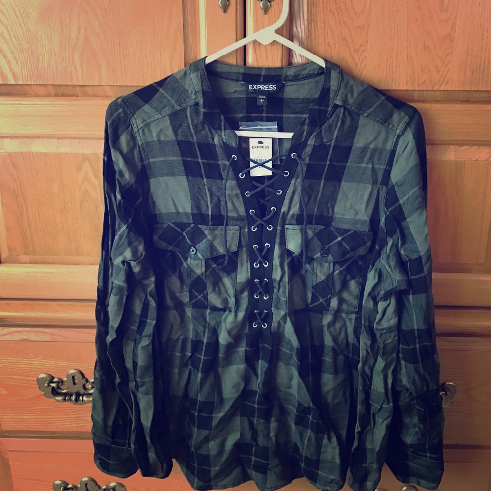 NWT EXPRESS PLAID LACE UP SHIRT