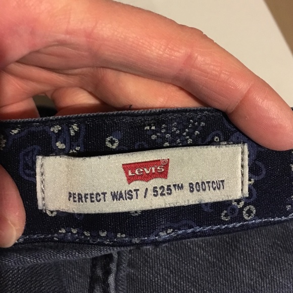 Levi's Perfect Waist/525 Bootcut - Picture 3 of 7