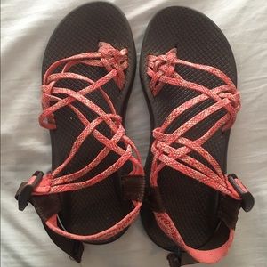 Chacos - coral