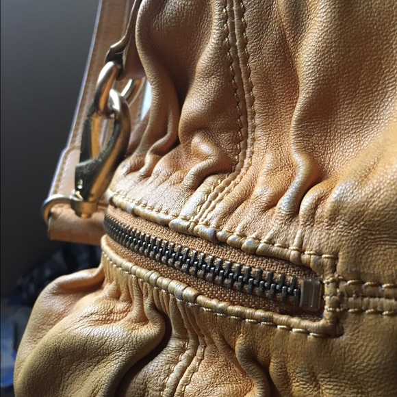 Beatiful Steve Madden Handbag! - Picture 5 of 6