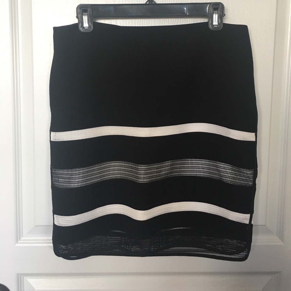 White House Black Market Skirt