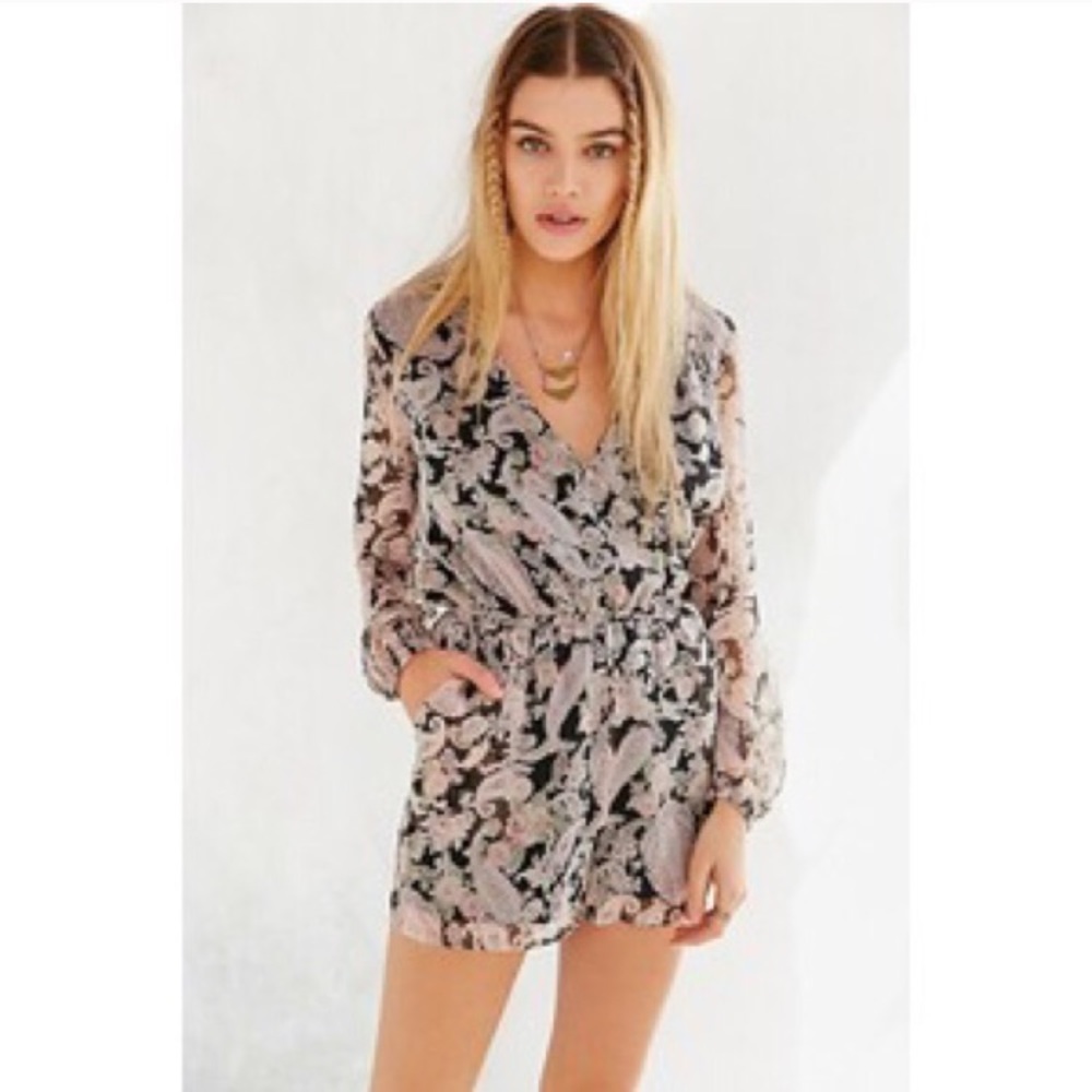 LAST CHANCE | Love Sadie paisley spring romper