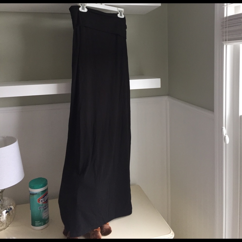 Maxi skirt, slits up both sides of the front!