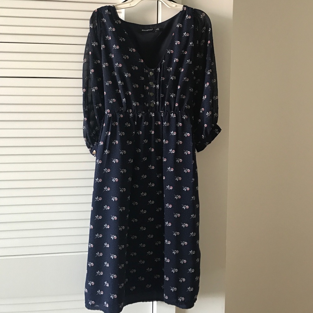 Size small floral patterned dress 4rm London shop!