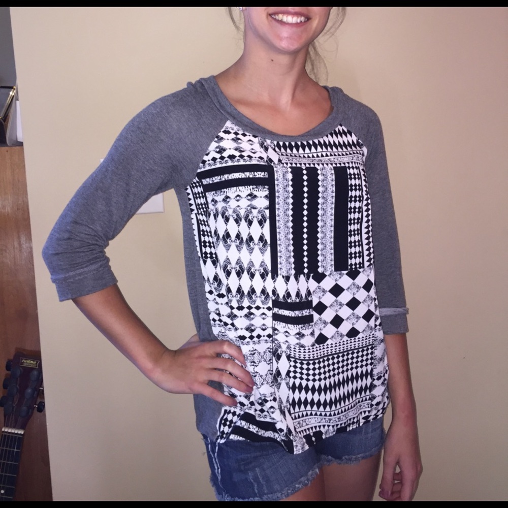 3/4 sleeve shirt