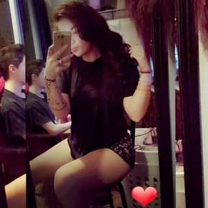 Meet your Posher, Katelyn