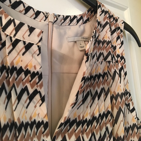 Halogen dress size 6 from Nordstrom's NWT perfect - Picture 3 of 4